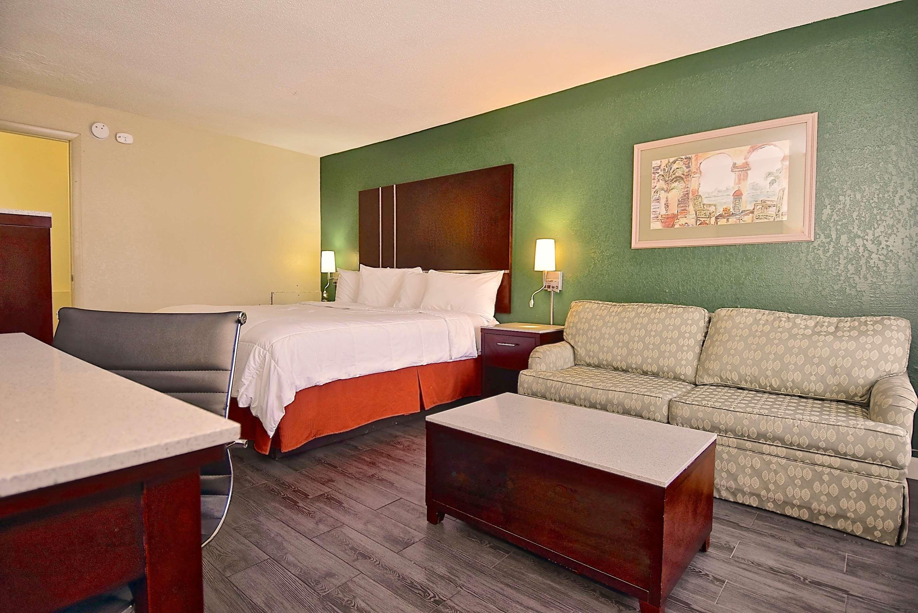 Surestay Hotel By Best Western Sarasota Lido Beach Экстерьер фото